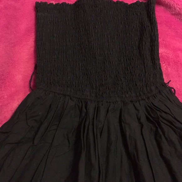 Dress - Picture 2 of 5